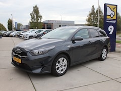 Kia Cee'd Sportswagon - Ceed 1.0 T-GDi DynamicLine Camera, Carplay, Lane assist, ACC Herfstactie