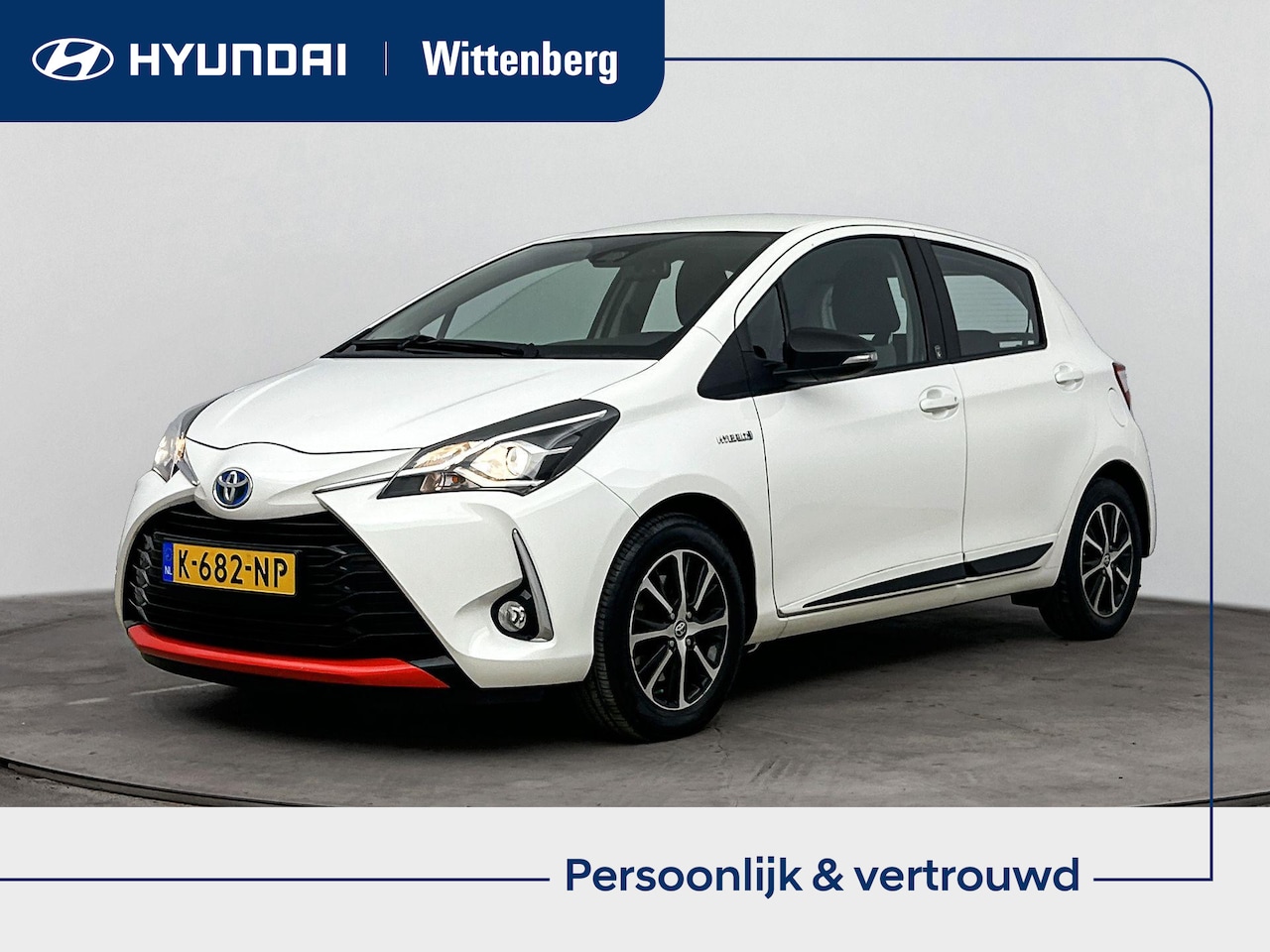 Toyota Yaris - 1.5 Hybrid Design Limited | Navigatie | Elektrische ramen | Achteruitrij camera | - AutoWereld.nl