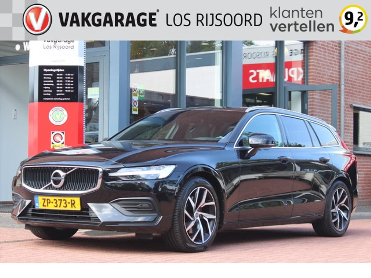 Volvo V60 - T4 *Momentum Pro* | 190PK | Camera | Vol- Leder | Stoelverwarming | Adaptive Cruise Contro - AutoWereld.nl
