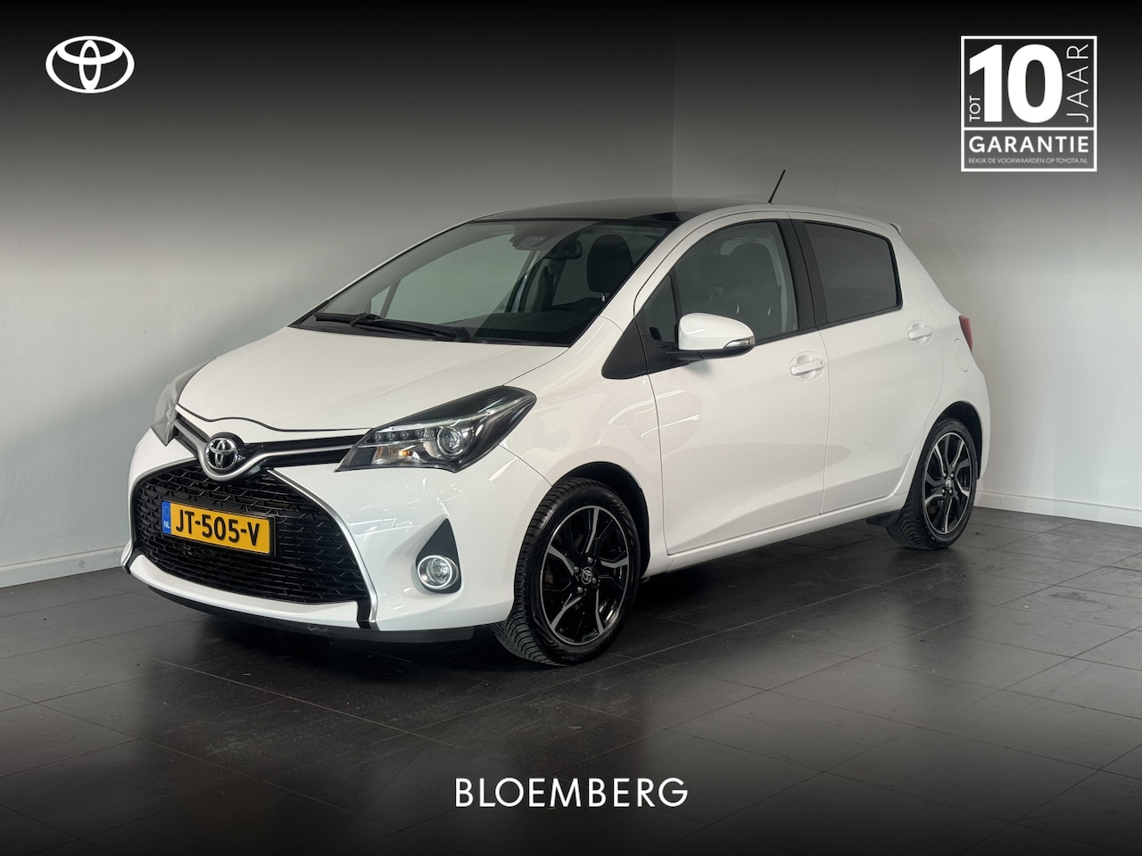 Toyota Yaris - 1.3 VVT-i Dynamic | Panoramadakdak | Climate control | Achteruitrijcamera | - AutoWereld.nl