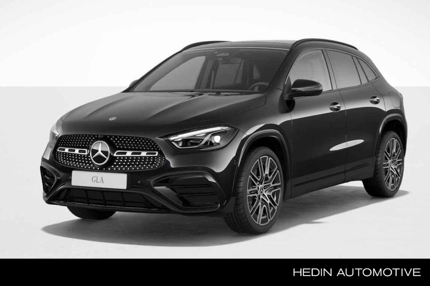 Mercedes-Benz GLA-Klasse - GLA 250e Automaat 140 Years Edition | Trekhaak - AutoWereld.nl