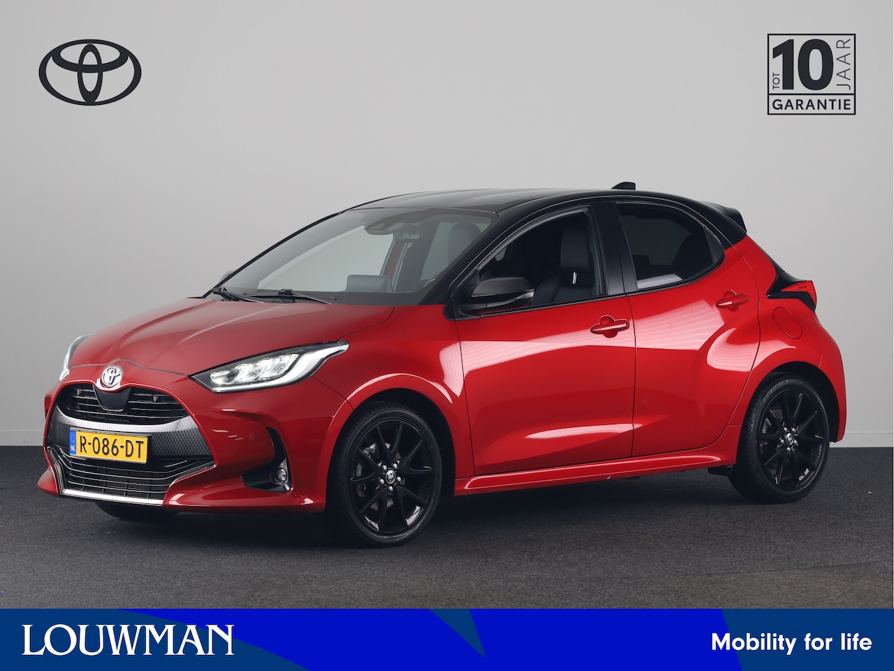 Toyota Yaris - 1.5 Hybrid Executive | NL-Auto | Parkeersensoren | Leder | Stoelverwarming | - AutoWereld.nl