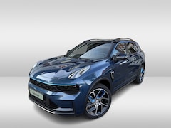 Lynk & Co 01 - 1.5 | trekhaak | origineel NL | 360 graden camera | zwarte hemelbekleding | Apple Carplay/