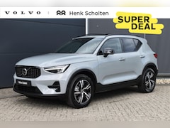 Volvo XC40 - B4 Plus Dark | Panoramadak | Trekhaak | Verwarmbare voorstoelen, stuurwiel en voorruit | P