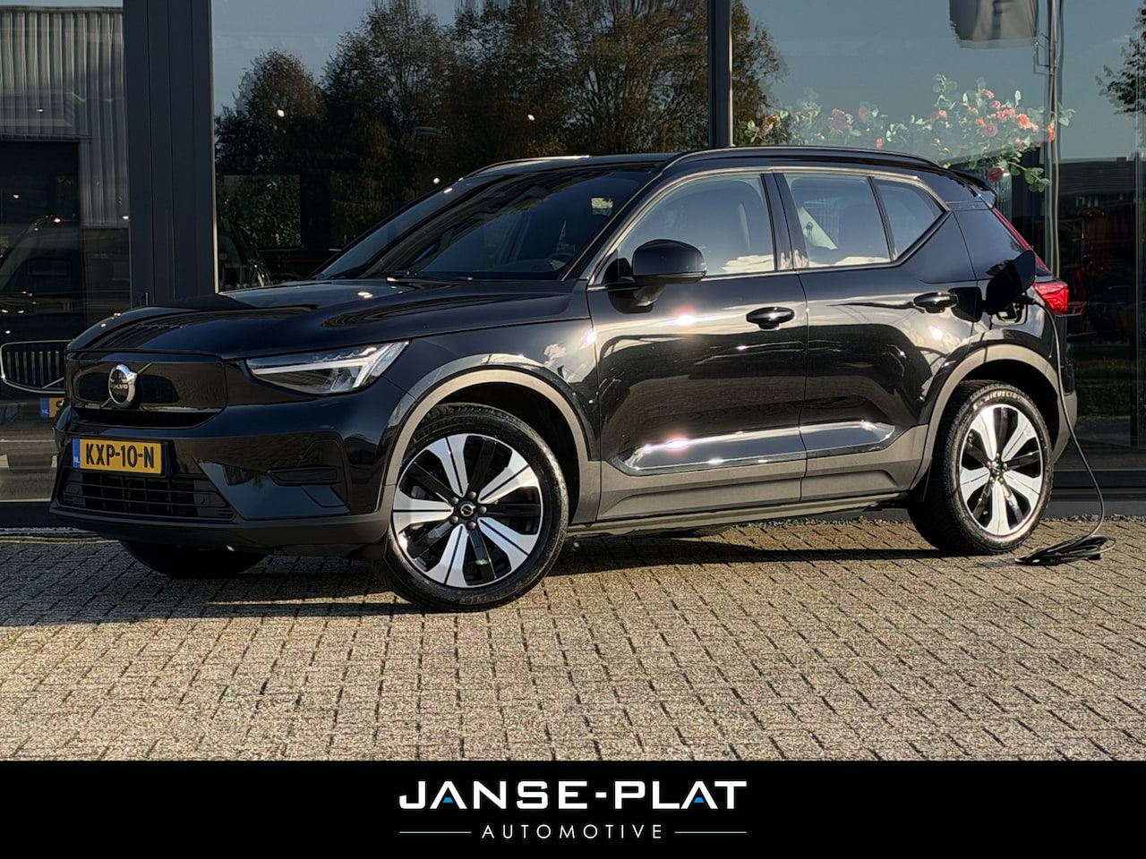 Volvo XC40 - Recharge Core Camera | Comfortstoelen | Carplay - AutoWereld.nl