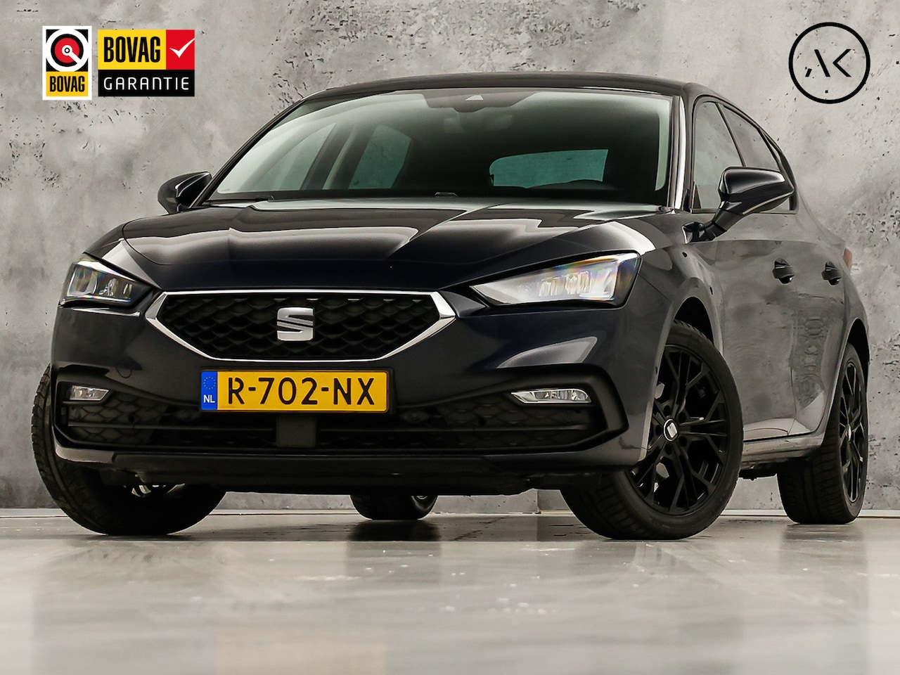 SEAT Leon - 1.0 eTSI Intense Sport Automaat (NAP, VIRTUAL COCKPIT, APPLE CARPLAY, GROOT NAVI, CAMERA, - AutoWereld.nl