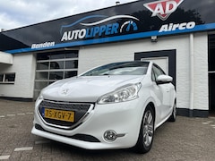 Peugeot 208 - 1.4 VTi Allure /Nieuwe apk bij aflevering/Airco/Panoramadak/Lm velgen/All season banden/Tr