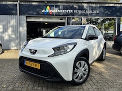 Toyota Aygo X - 1.0 VVT-i MT Play AIRCO / CAMERA / 38.984 KM NAP
