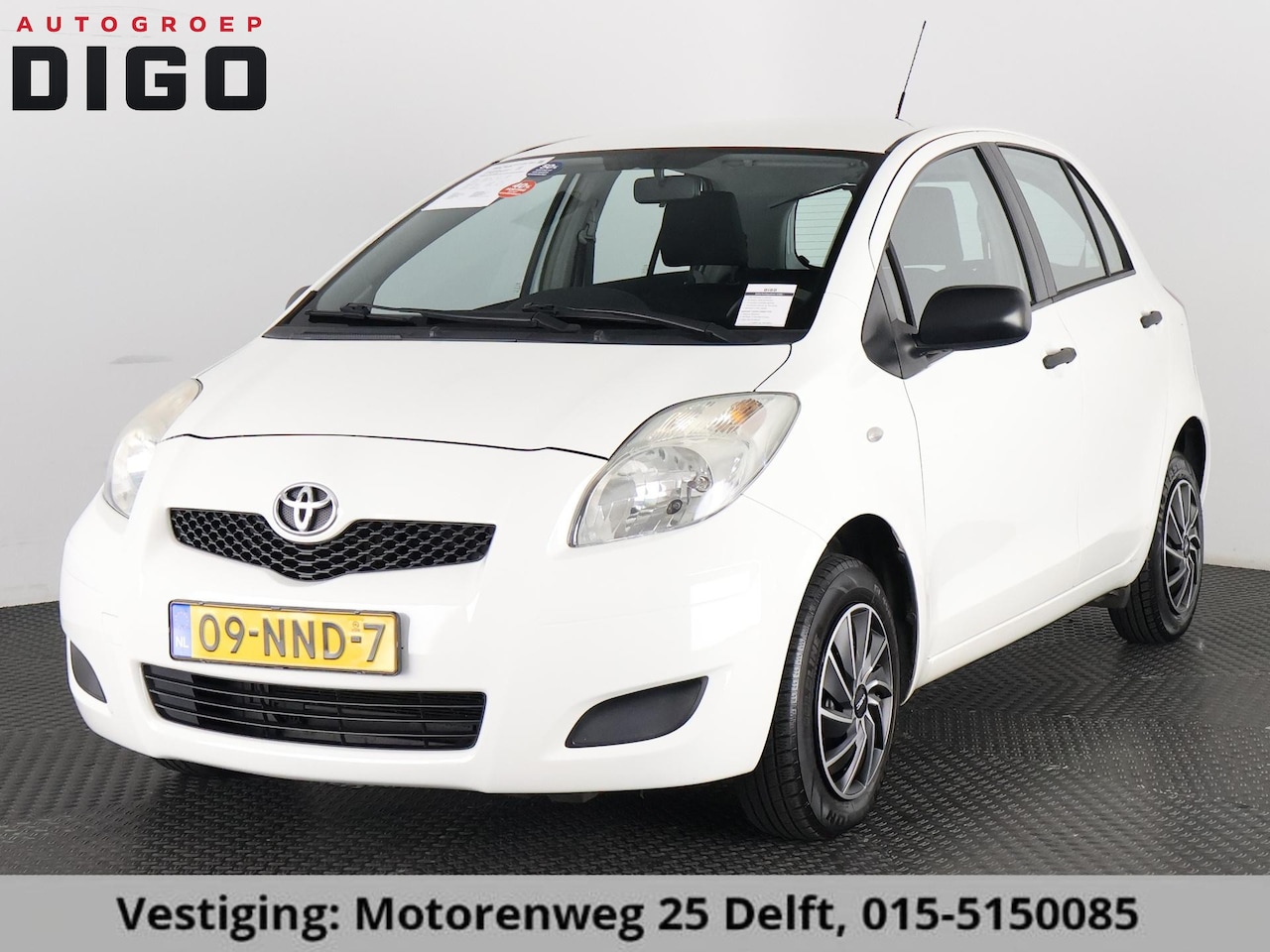 Toyota Yaris - 1.0 VVTi ACCES AIRCO 5 DEURS . AIRCO . ELEKTRSICHE RAMEN VOOR . RADIO-CD/MP3 SPELER . - AutoWereld.nl
