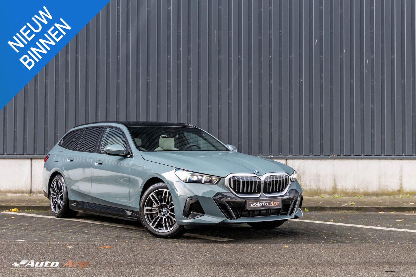BMW 5-serie Touring - 550e xDrive M Sport Pro Edition 550e xDrive M Sport Pro Edition - AutoWereld.nl