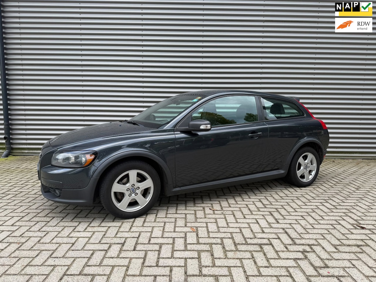 Volvo C30 - 1.8 Sport Airco Cruise Dealer onderhouden!!! - AutoWereld.nl