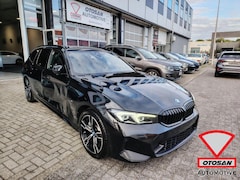 BMW 3-serie - 320e M Facelift Curve scherm Leder Harman Kardon