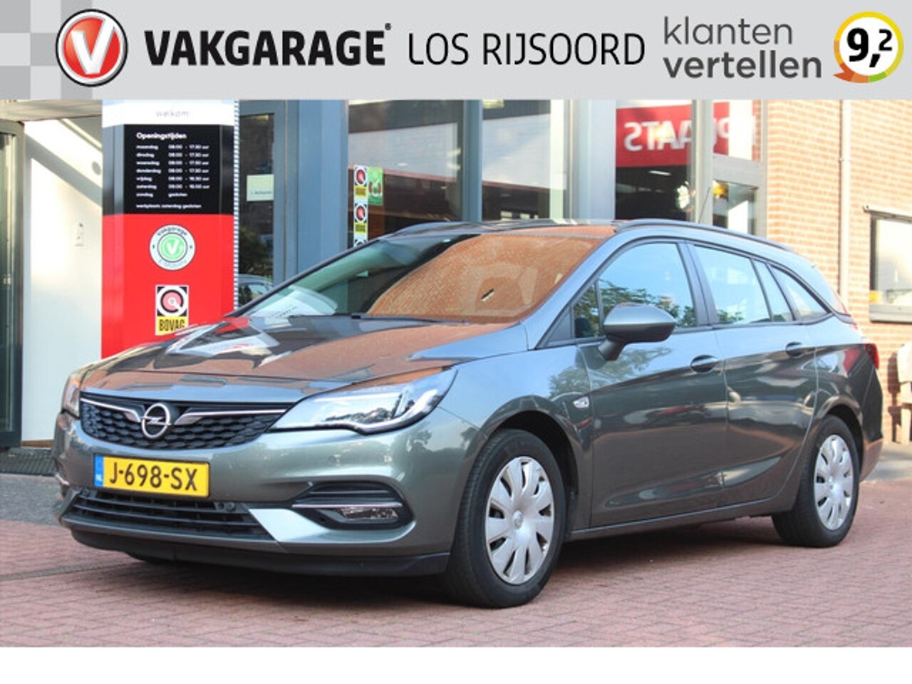 Opel Astra Sports Tourer - 1.2 Turbo *Business* | Trekhaak | Carplay | Cruise & Climate Control | PDC | Navigatie | B - AutoWereld.nl