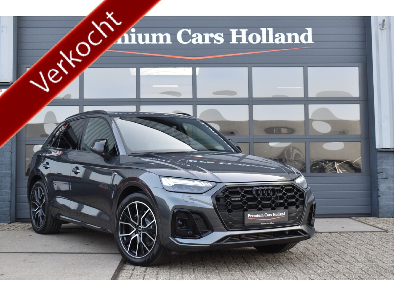 Audi Q5 - 50 TFSI e S-Line 299 Pk RS-Stoel Luchtvering Matrix Oled ACC Keyless Trekhaak 20 Inch - AutoWereld.nl