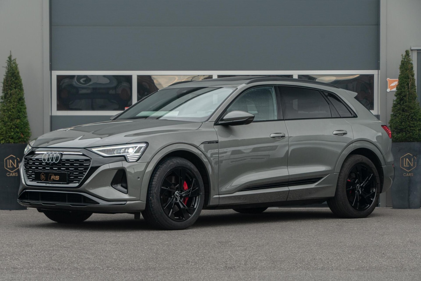Audi Q8 e-tron - 55 quattro Advanced Edition 115 kWh |Pano|DAB - AutoWereld.nl