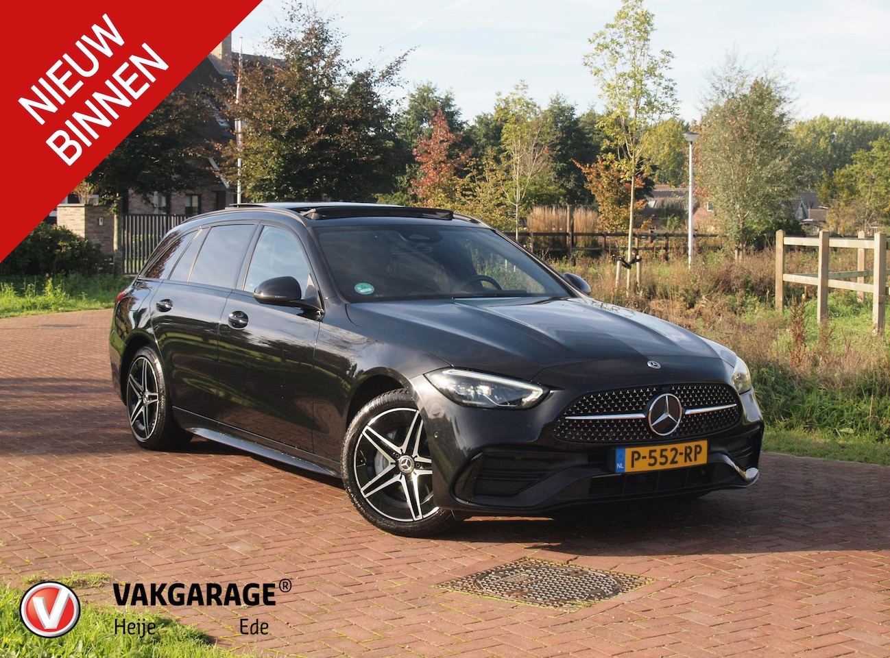 Mercedes-Benz C-klasse Estate - 300 e AMG Line | Panoramadak | AMG-Pakket | Night Pack | Burmester | Camera | Sfeerverlich - AutoWereld.nl