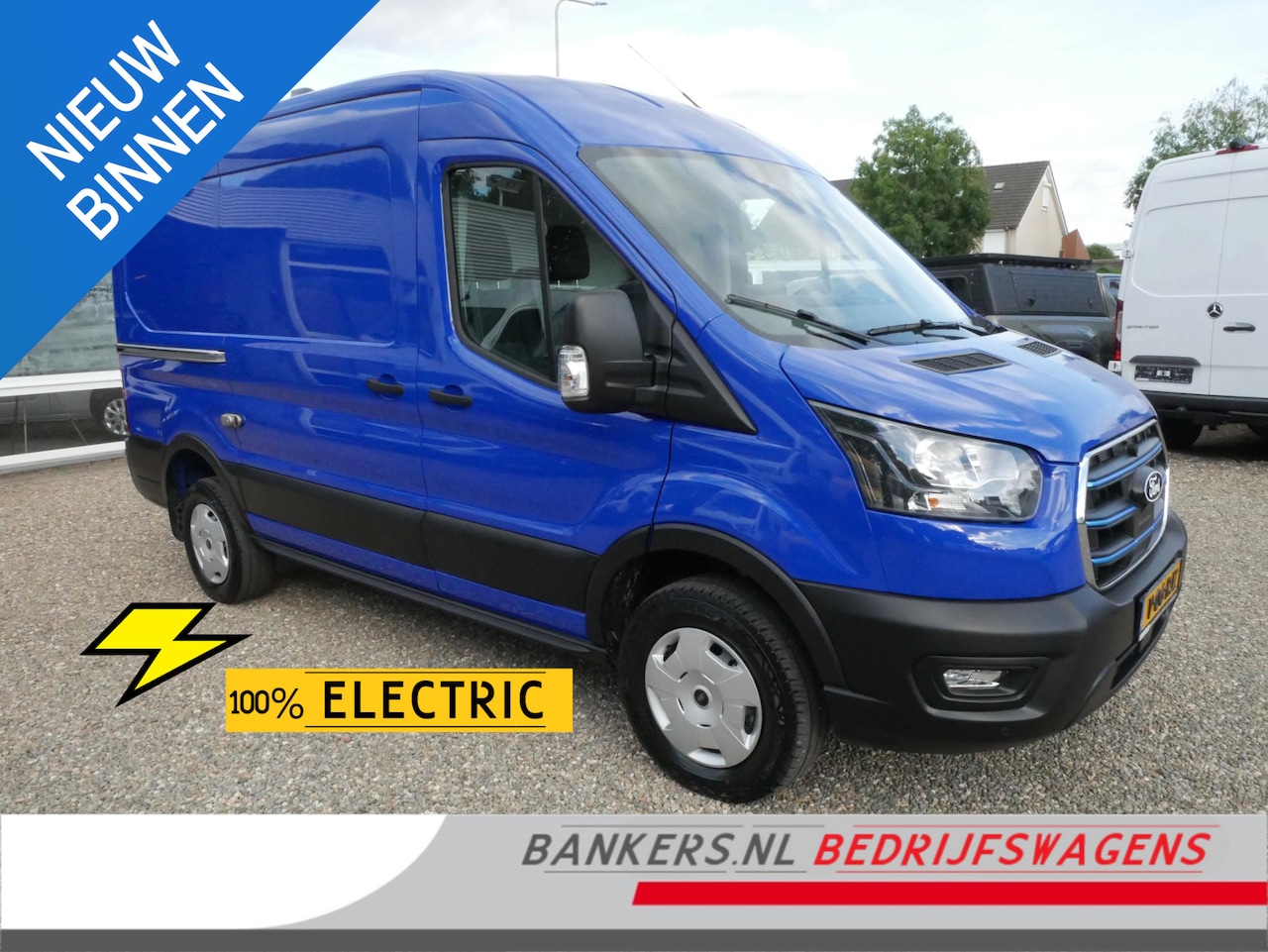 Ford E-Transit - 68 kWh 184PK L2H2 Airco Camera Nieuwstaat - AutoWereld.nl
