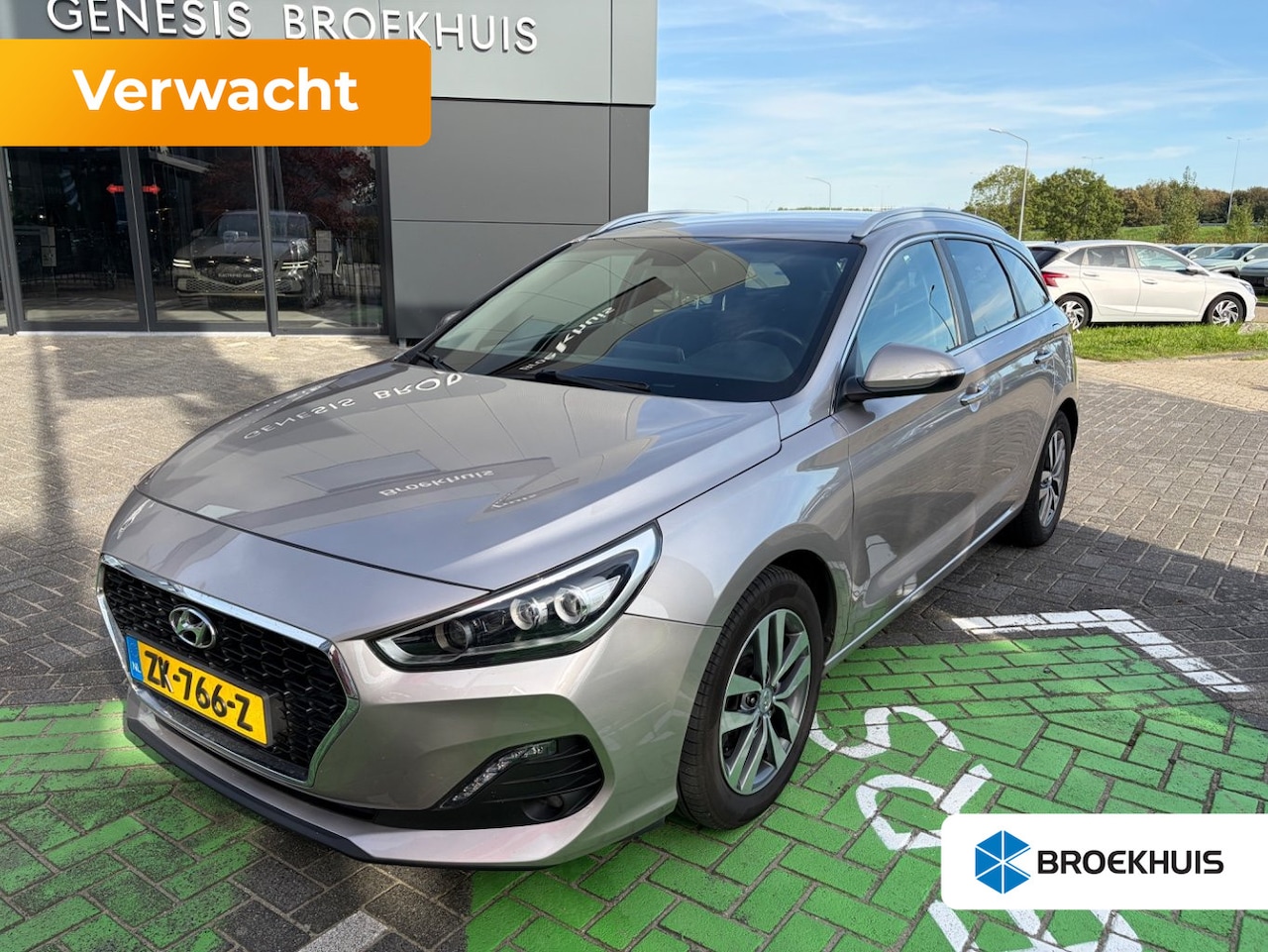 Hyundai i30 Wagon - 1.4 T-GDI 140pk Premium | Camera | Trekhaak | Climate controle | Carplay | Cruise controle - AutoWereld.nl