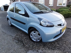 Toyota Aygo - 1.0-12V + 5 DRS A.P.K 07-10-2027