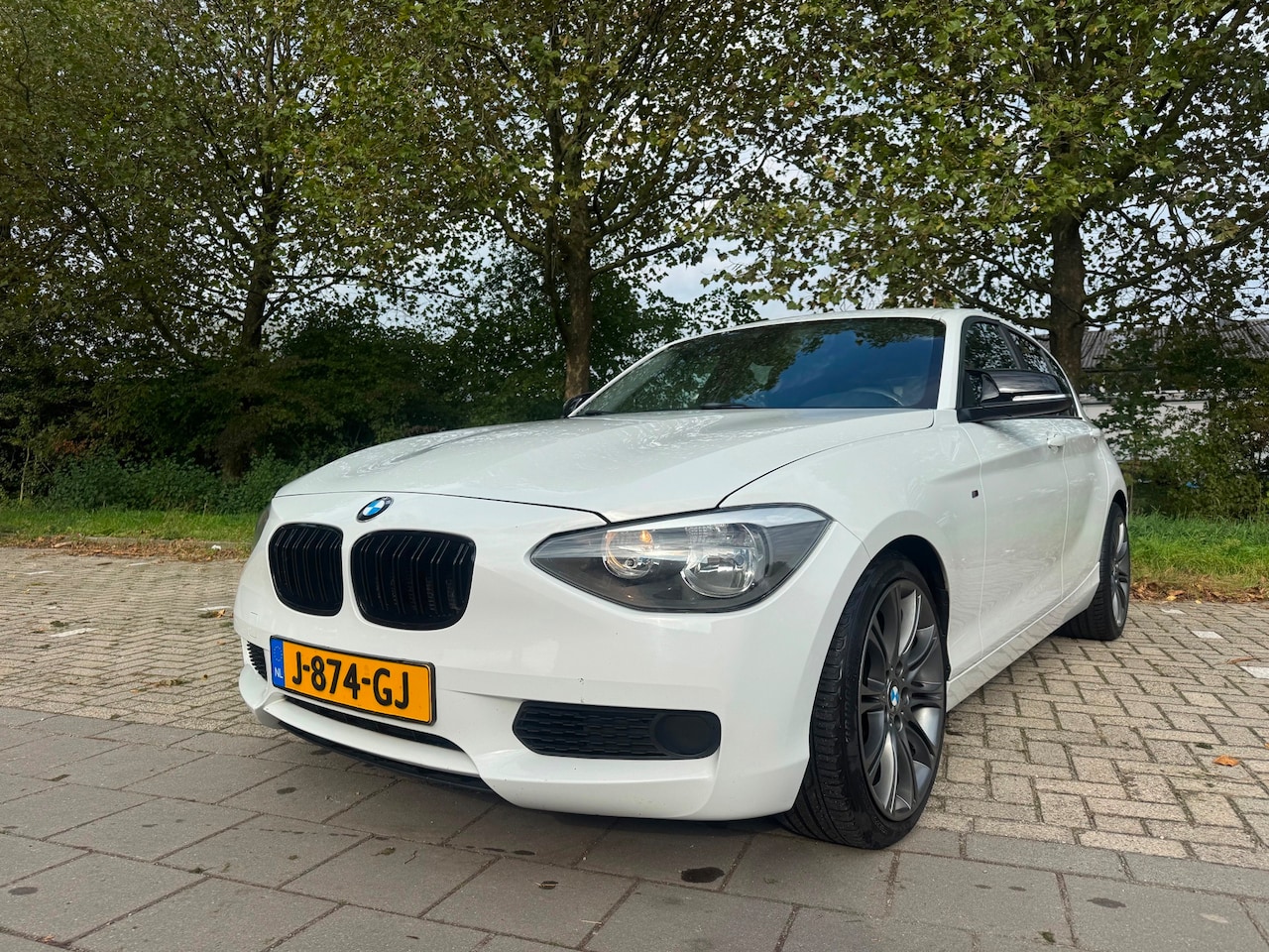 BMW 1-serie - 118i Business 118i Business+ - AutoWereld.nl