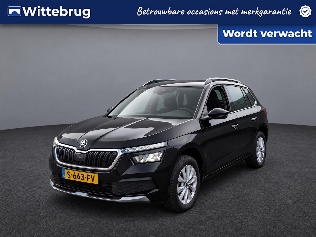 Skoda Kamiq - 1.0 TSI Sport Business / Navigatie / App connect / Camera / Parkeersensoren achter / Licht - AutoWereld.nl