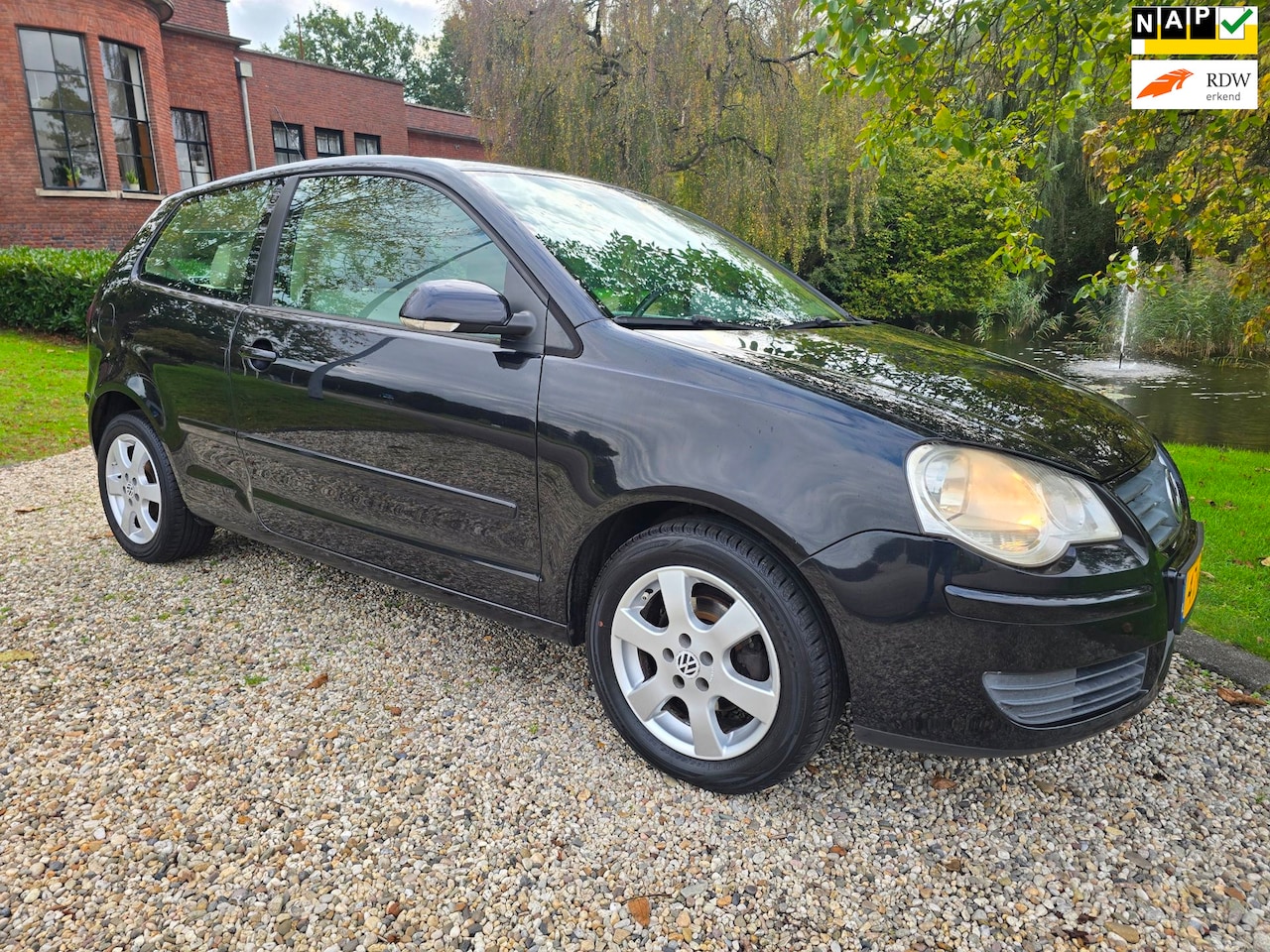 Volkswagen Polo - 1.4-16V Sportline 1.4-16V Sportline - AutoWereld.nl