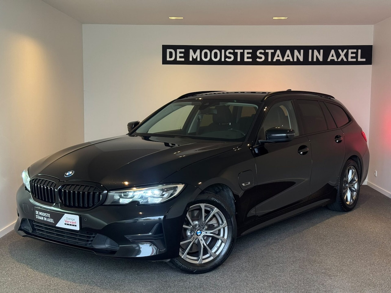 BMW 3-serie Touring - 320e High Executive 320e High Executive - AutoWereld.nl