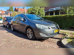 Opel Astra - 1.6 Cosmo CRUISE | ANDROID