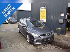 Hyundai i30 - 1.4 CRDi