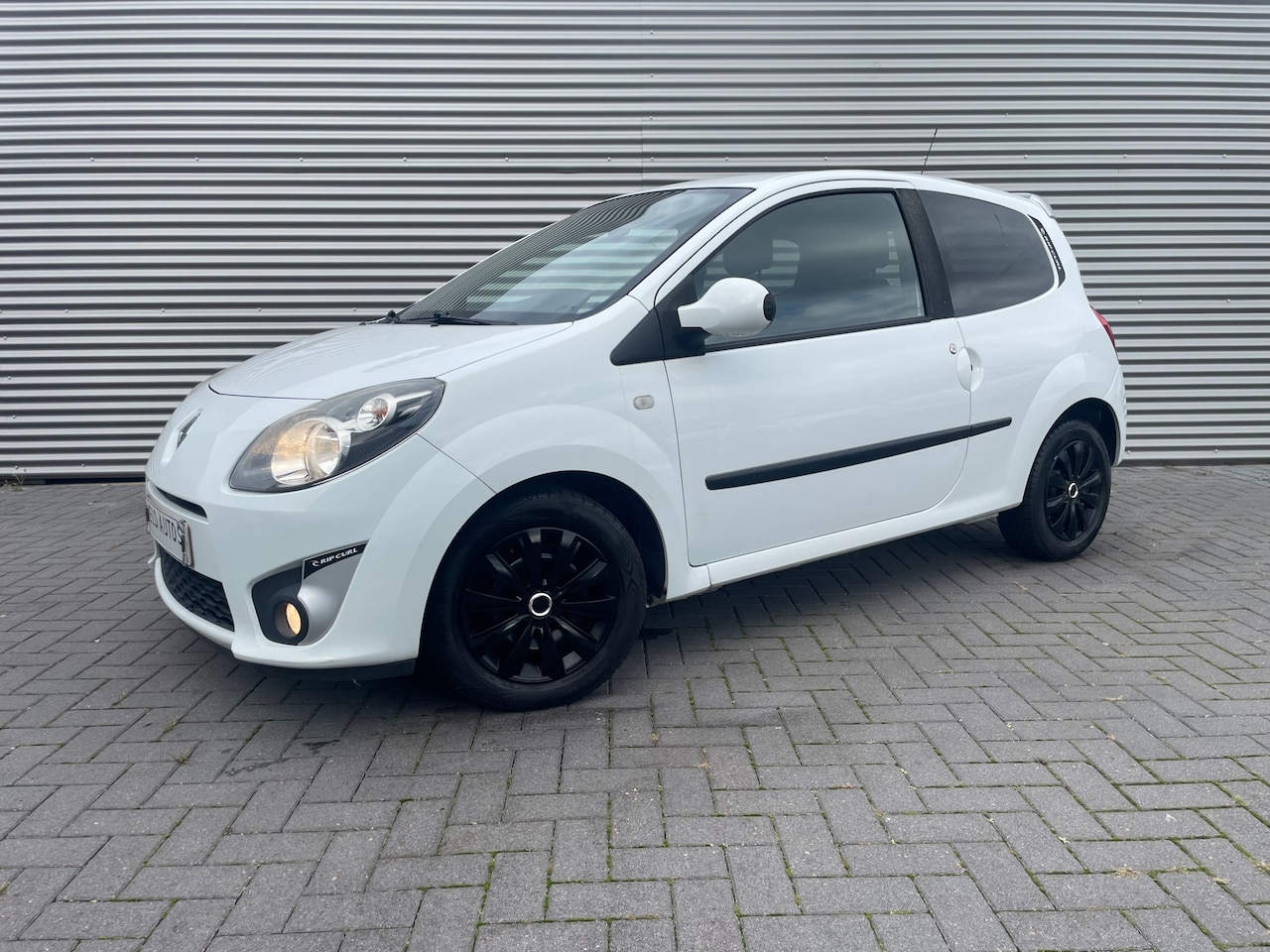 Renault Twingo - 1.2-16V rip curl bouwjaar 2009 ( nw apk ) - AutoWereld.nl