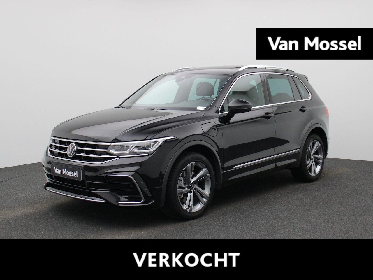 Volkswagen Tiguan - 1.4 eHybrid DSG R-Line | Dealeronderhouden | Navigatie | Stoelverwarming | Stuurwielverwar - AutoWereld.nl