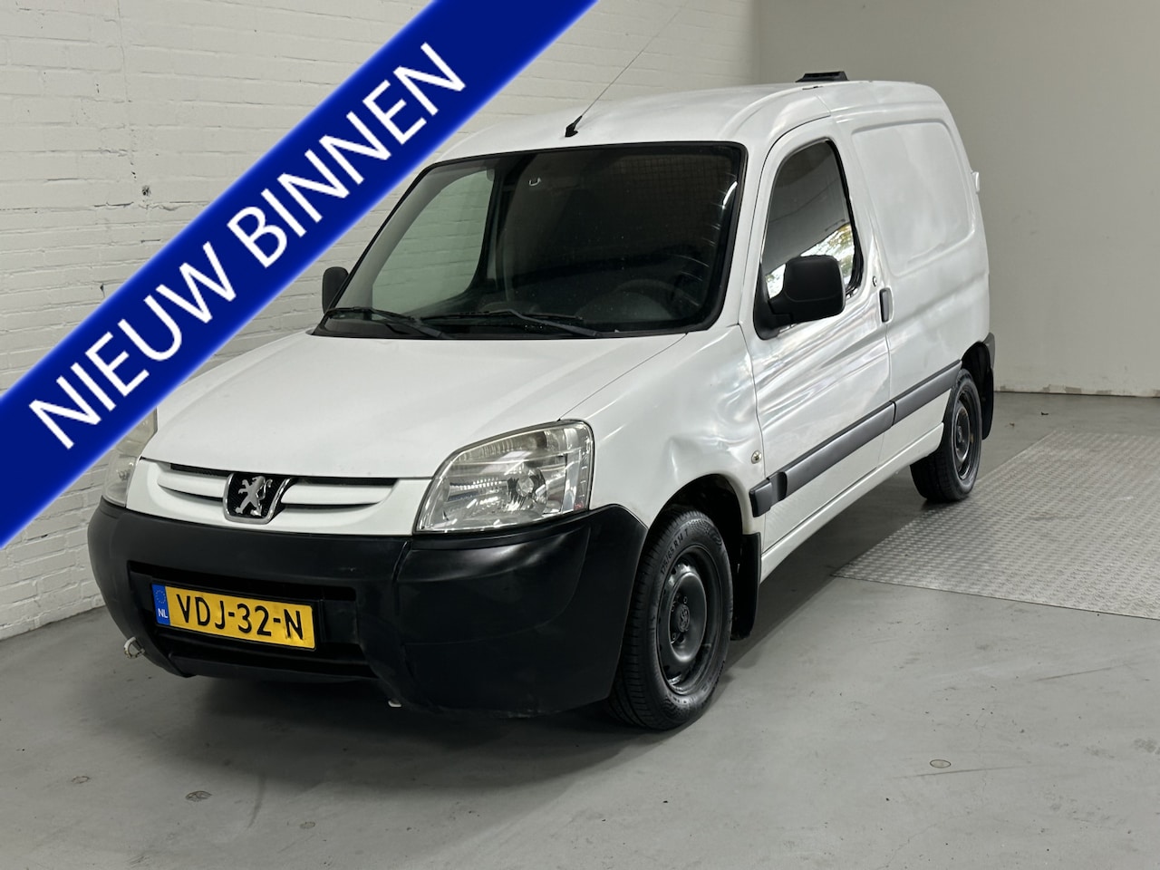 Peugeot Partner - 190C 1.6 HDI ELK.RAMEN / TREKHAAK - AutoWereld.nl