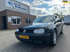 Volkswagen Golf - 1.4-16V Trendline /APK bij aflevering/ gewoon goed