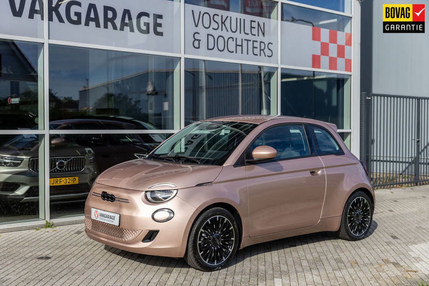 Fiat 500e - Icon 42 kWh | Adaptive Cruise Controle | Camera - AutoWereld.nl