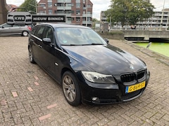 BMW 3-serie Touring - 318i Business Line MEENEEMPRIJS