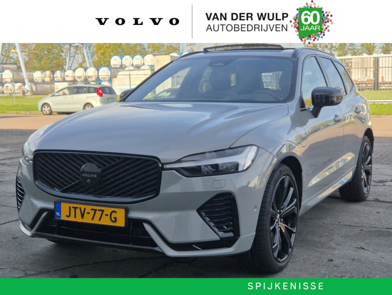 Volvo XC60 - T6 350PK AWD Ultra Black Edition | Luchtvering | Trekhaak | 360 | - AutoWereld.nl