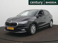 Skoda Fabia - 1.0 TSI Selection / PDC / Cruise / Carplay / Trekhaak |