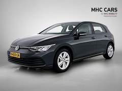 Volkswagen Golf - 1.0 TSI Life | Elektrische stoelen | Clima | 12 maanden BOVAG |