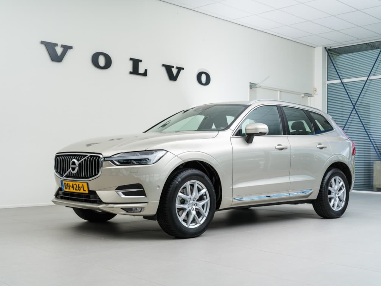 Volvo XC60 - T5 AWD Inscription - AutoWereld.nl