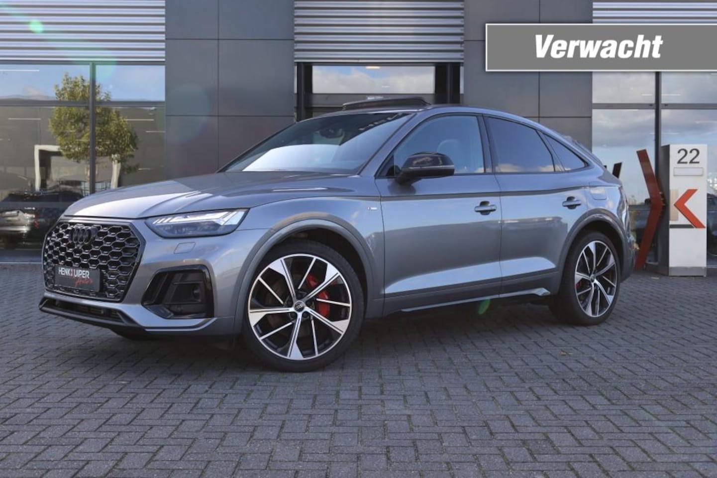 Audi Q5 Sportback - 55 TFSIe Hybrid 367pk S-Line / RS-sportstoelen / Panodak/ Luchtvering/ Trekhaak wegkl.b./ - AutoWereld.nl