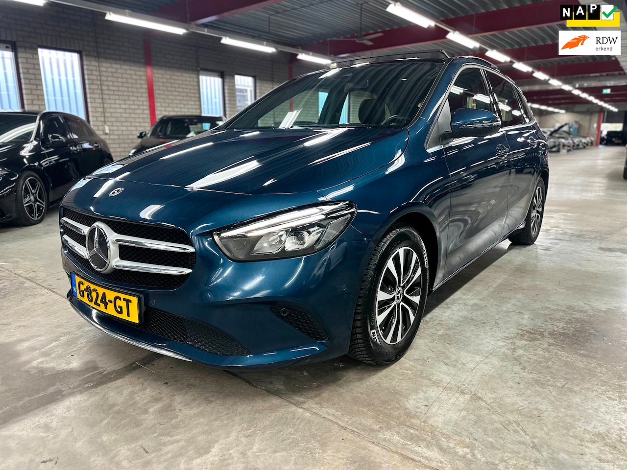 Mercedes-Benz B-klasse - 180 Business Solution Plus 180 Business Solution Plus, Pano, Org NL - AutoWereld.nl