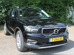 Volvo XC40 - B4 197pk Geartronic Mild Hybrid Momentum Pro