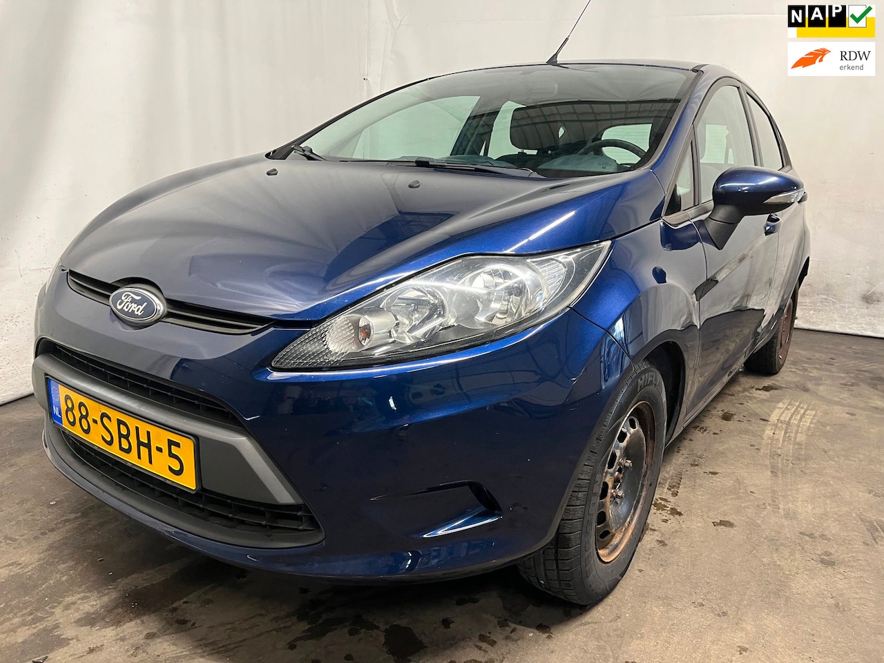 Ford Fiesta - 1.25 Limited - Schade - AutoWereld.nl
