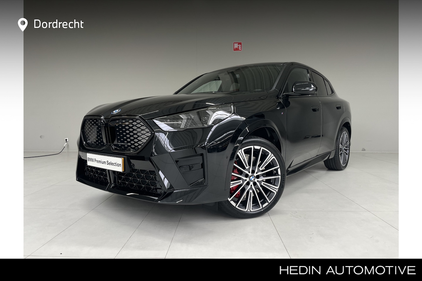 BMW iX2 - eDrive20 67 kWh | 20" | M-Sport Pro | - AutoWereld.nl