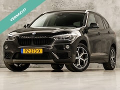 BMW X1 - sDrive18i Sport High Executive 140Pk Automaat (NAP, PANORAMADAK, GROOT NAVI, MEMORY SEAT,