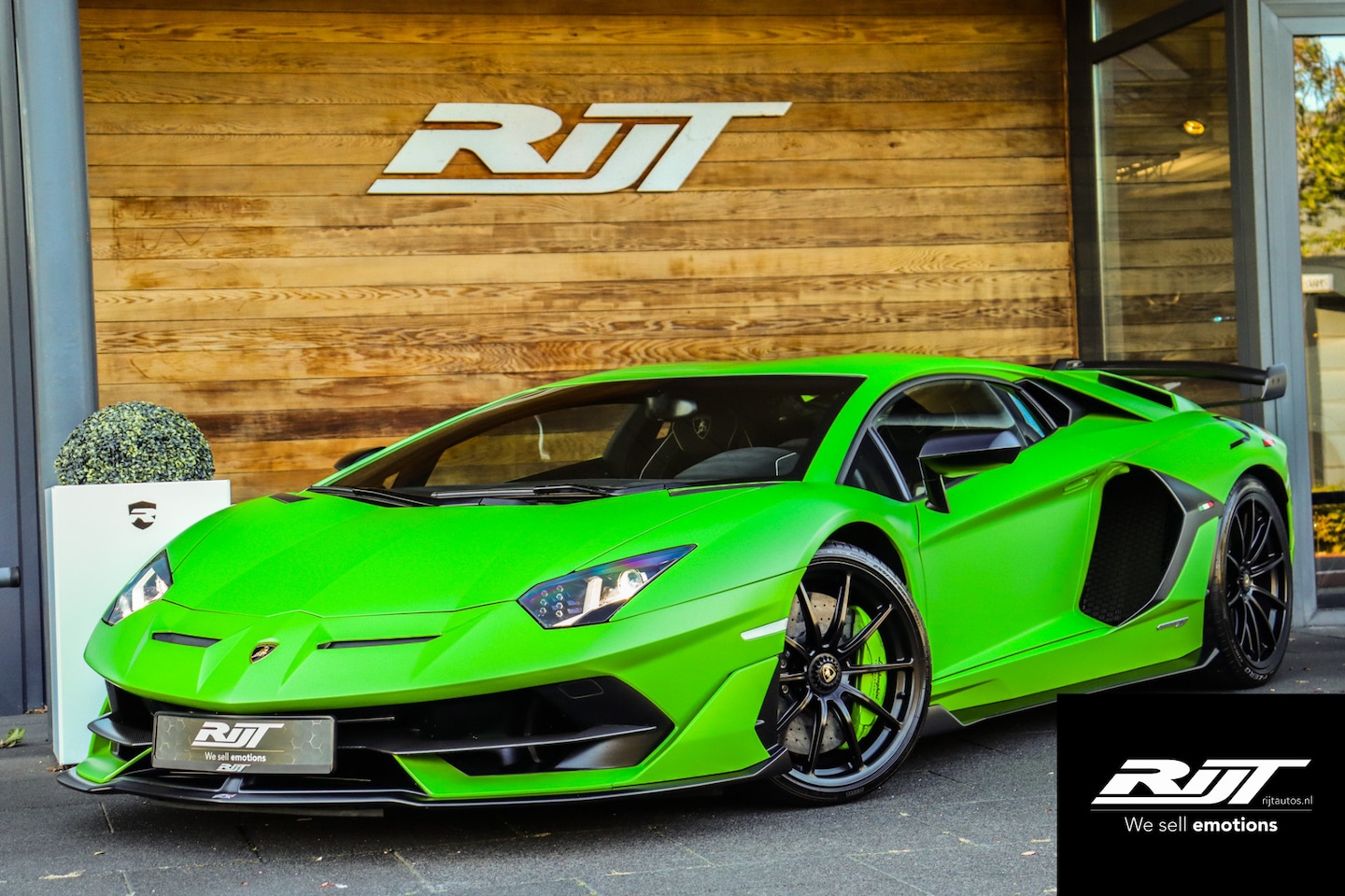 Lamborghini Aventador - 6.5 V12 SVJ LP750 **Carbon/Lift/Keramisch** - AutoWereld.nl