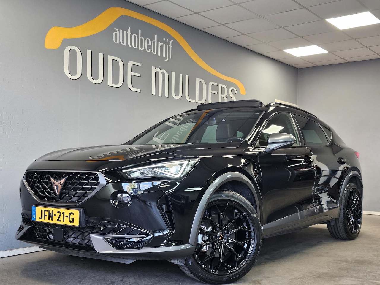 CUPRA Formentor - 1.4 e-Hybrid | SOH 94% | Panoramadak | Camera | Carplay | - AutoWereld.nl