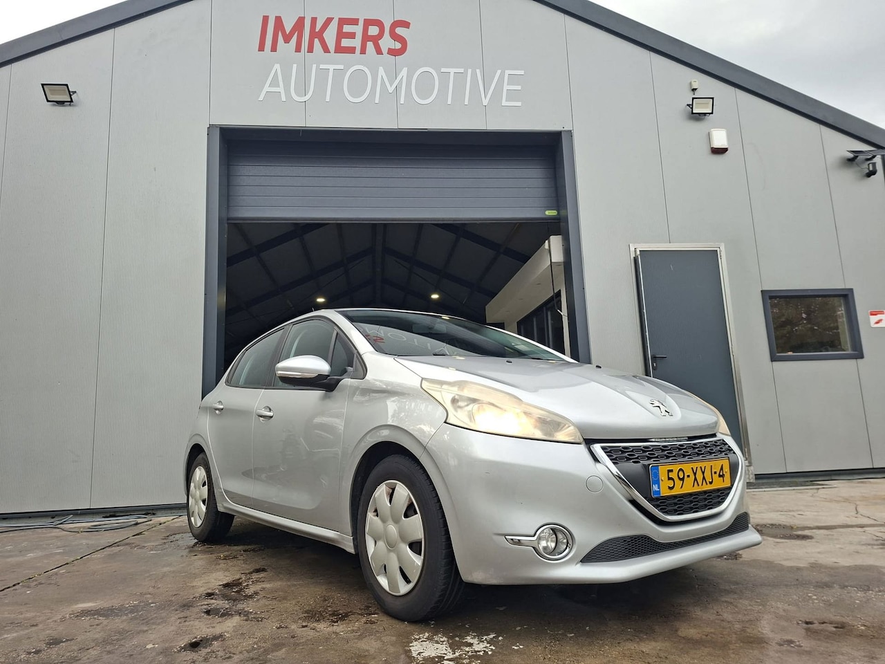 Peugeot 208 - 1.2 Vti Access 1.2 VTi Access - AutoWereld.nl