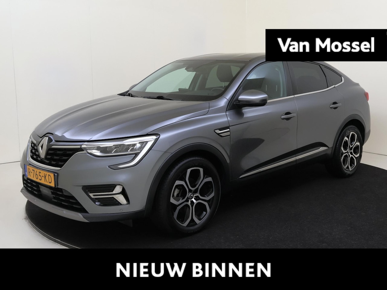Renault Arkana - 1.6 E-Tech Hybrid 145 Intens | navigatie | LM velgen | parkeersensoren | half leder - AutoWereld.nl