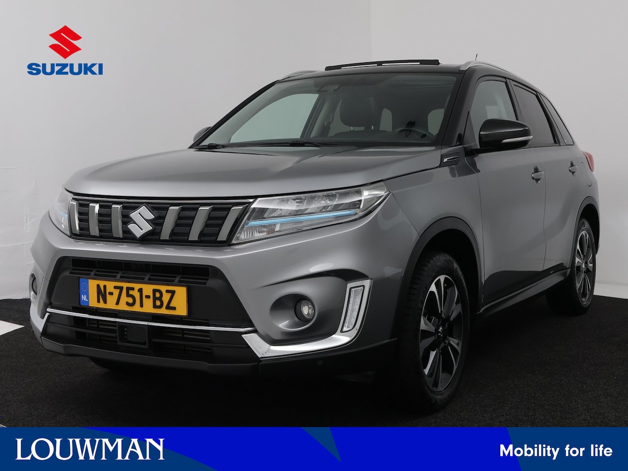 Suzuki Vitara - 1.4 Boosterjet Style Smart Hybrid | Apple Carplay / Android Auto (navigatie) | Schuif-/kan - AutoWereld.nl